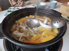 -东椰·海南椰子鸡火锅(朝阳门店)