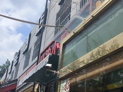 -德全酒店(北京朝阳公园金台路地铁站店)