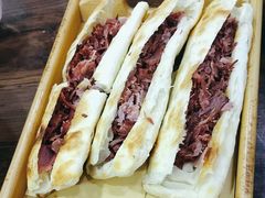 -小胡驴肉火烧 砂锅米线(义和庄店)