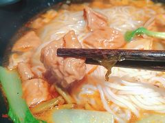-八月美食小馆(银泰城总店)