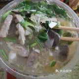 一家没有店名的苍蝇馆子