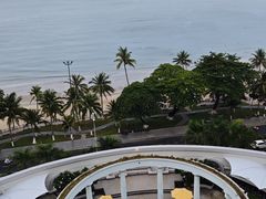 -芽庄日出海滩水疗酒店