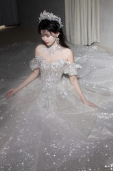 -莫小姐婚纱