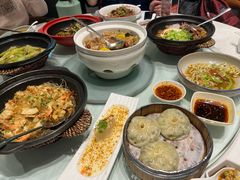 -江城小馆陕南妈妈菜·全球旅行餐厅(钟楼店)