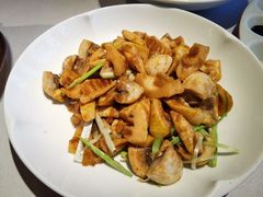 -京味斋·北京烤鸭(华威桥北工大店)