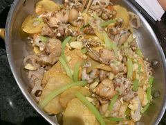 干锅田鸡-咏哇美蛙美味(厦门罗宾森店)