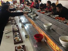 -乡党臊子面(丰庆公园店)