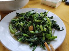 炒青菜-荣生萝卜汤饭店