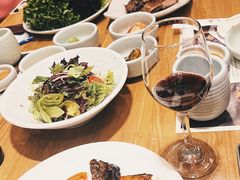 特色沙拉-萨拉伯尔水源素问店·韩国宫廷料理(人民路店)