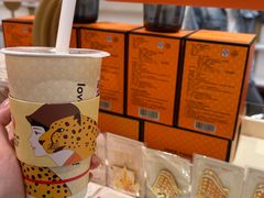 -沪上阿姨·臻选茶饮(上海环球港店)