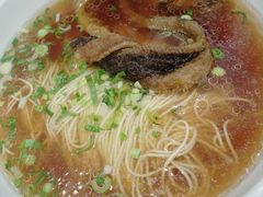 -老西白点心店