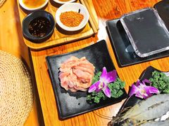 -炙忧烤肉屋(中国铁建广场店)