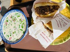 -穆得·老周家牛肉烧饼(普利街店)