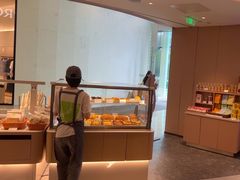-奈雪的茶(广州万菱汇PRO店)