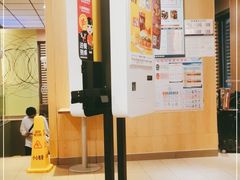 门面-麦当劳(总统大酒店店)