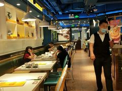 自助取餐区-汤姆家的牛排意面披萨(新城市广场店)