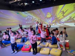 -小鸡哆哆故事屋·儿童乐园(嘉里城店)