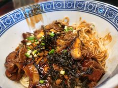 -沪西老弄堂面馆(定西路店)