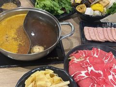 -呷哺呷哺(新世界百货望京店)