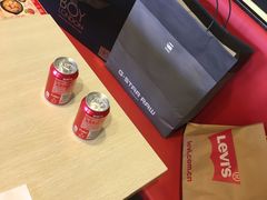 -BOY LONDON(上海佛罗伦萨小镇店)