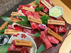 -铭牛烧肉·和牛海鲜自助(高新月牙湖店)