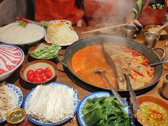 -萍姐火锅·公路夜市(武汉首店)