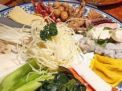 -周小明火锅(黑金冠社区店)