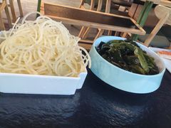 -鹿鸣山草本茶香火锅(园西路店)