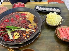 -黄潇洒老火锅(九眼桥宏济巷店)