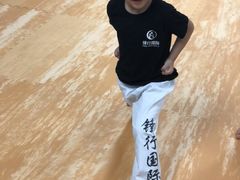 -嗨动跆拳道体能馆(菜百店)