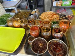 -红鼻子桂林米粉(金唐新光界店)
