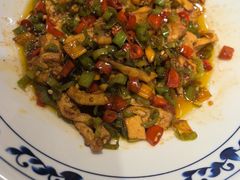 -那家老院子东北菜·饺子·小鸡炖蘑菇(艳华街店)