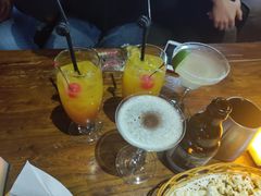 -月亮瓦肆音乐酒吧(环山路店)