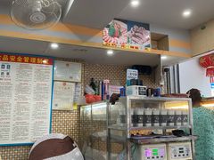 -太婆抱罗粉…海南特色小吃(一市场店)