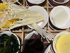 -麻辣英雄重庆火锅(二城广场店)