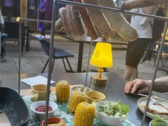 香煎德式香肠拼盘-疯克大象美式烤肉餐厅