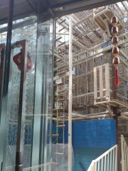 -PIPIKINGDOM皮皮王国欢乐号(欢乐海岸购物中心店)