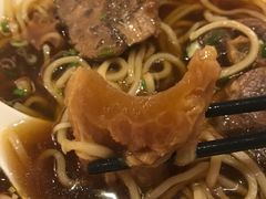 -天下三绝 牛肉面/红酒
