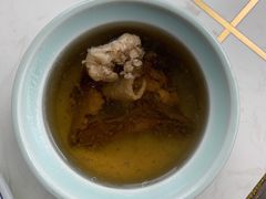 一盅特别的鸡汤-听香·678茶铺(猛追湾店)