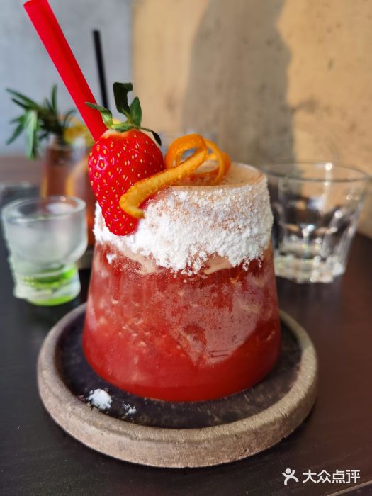 BE NORMAL CAFE(霞溪路店)野草莓的春天图片