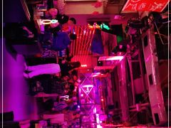 -UP嘻哈酒吧(粉巢店)