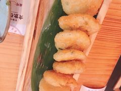 -野山舂·贵州现舂酸汤火锅(鸿通城店)