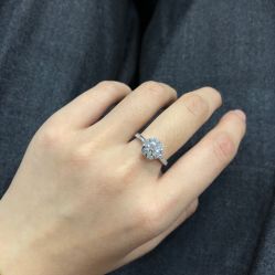 -威德钻石-克拉钻大本营(南京东路店)