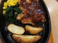 黑椒铁板鸡排-萨莉亚意式餐厅(特力时尚汇店)
