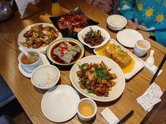 -隔壁老王·家常云南菜(花巷店)