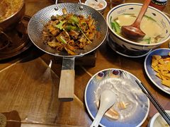 -雀舞云南菜(天津天河城购物中心店)