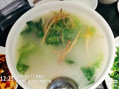 -万重锦·人文川菜馆(骡马市店)