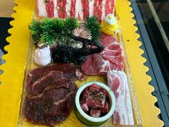 -犟牛家·榴莲烤肉(五棵松店)