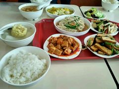 -来必堡(娄山关路店)