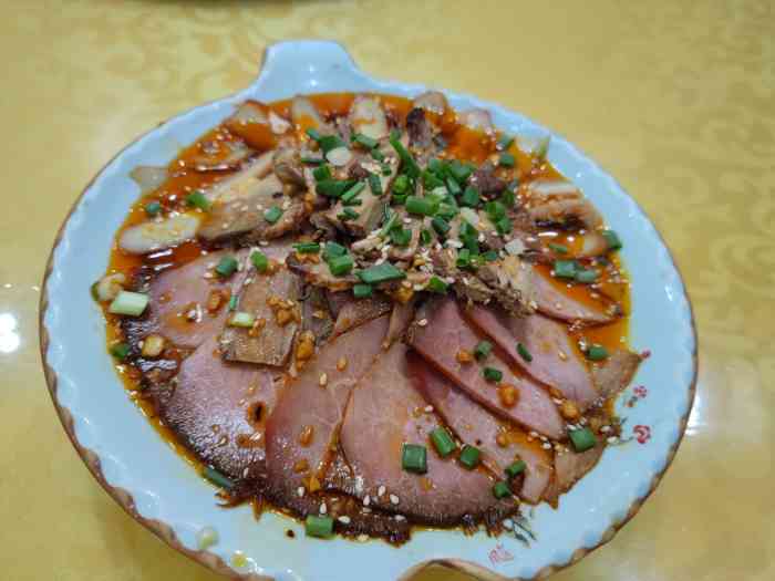 小背篓川菜馆·龙虾(嘉实生活广场店)-"蕨根粉特别好吃!